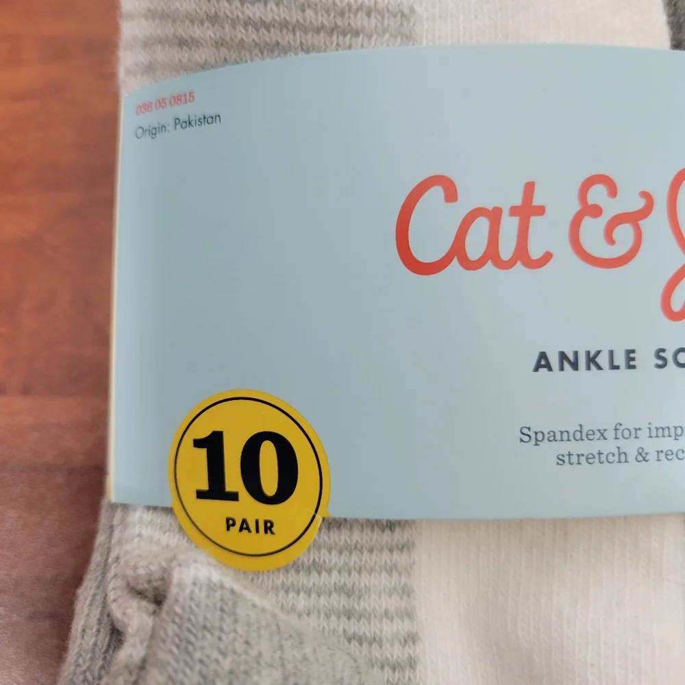 Cat & Jack Boys Ankle Socks M (9-2.5) 10 Pair Nwt